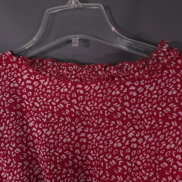 Mopogoss Chiffon Ruffle Dress Size Large Red and White Leopard Print Long Sleeve - Picture 9 of 13